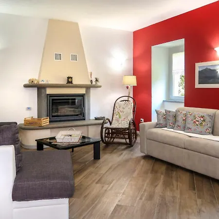 Daire Nonna Nina By Interhome Vercana